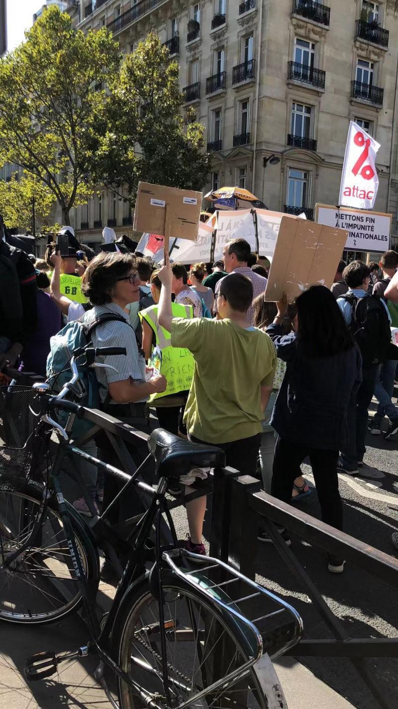 gillets jaunes